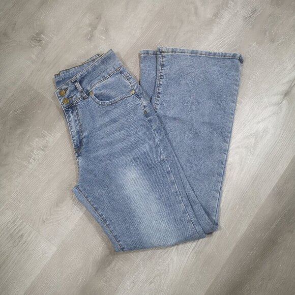 NWT NV Felix Ladies Size Large Lighter Wash Flare Leg Blue Jeans - Picture 11 of 14